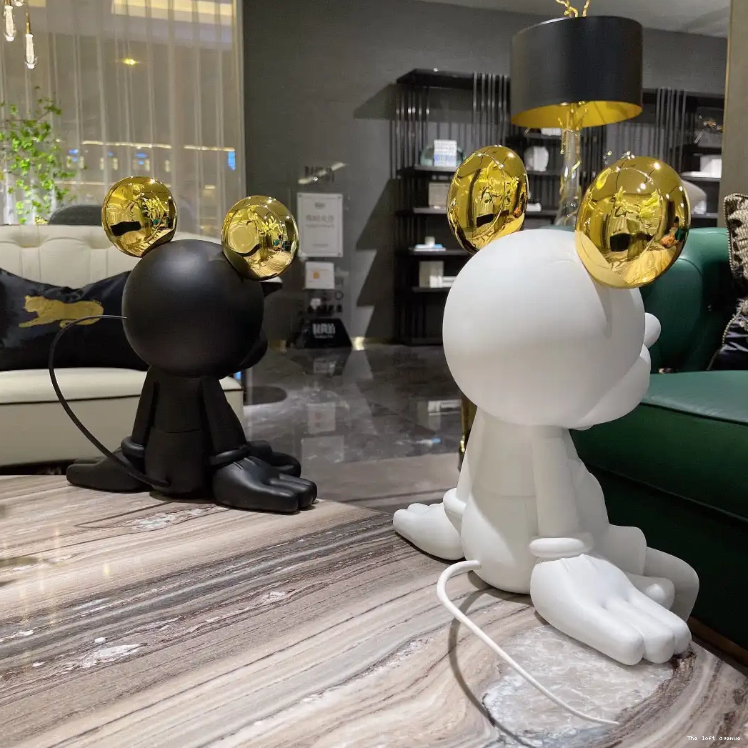 SITTING FIGURE MICKEY MOUSE 0620